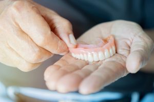 living with dentures